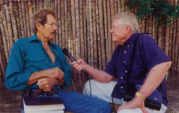 Tumbleweed Smith Interviewing Artist Bill Worrell photo by: Bill Murchison